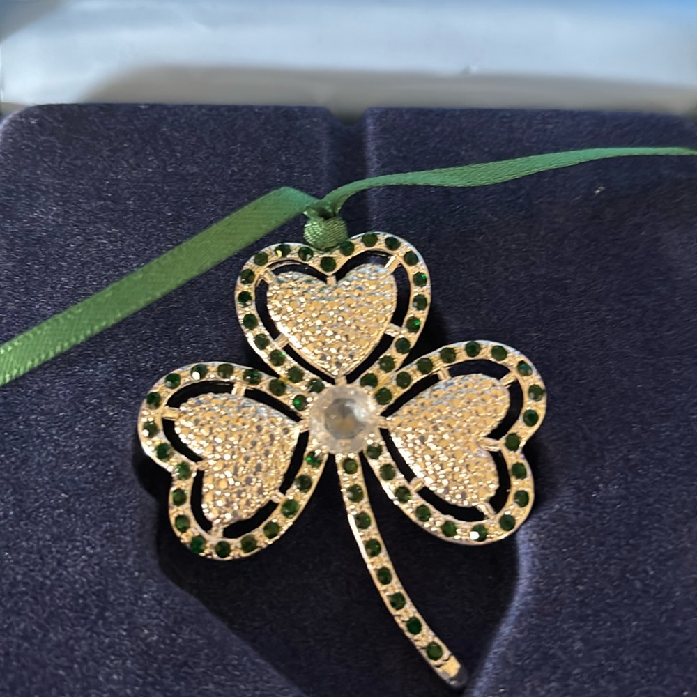Romance of Ireland silver shamrock ornament